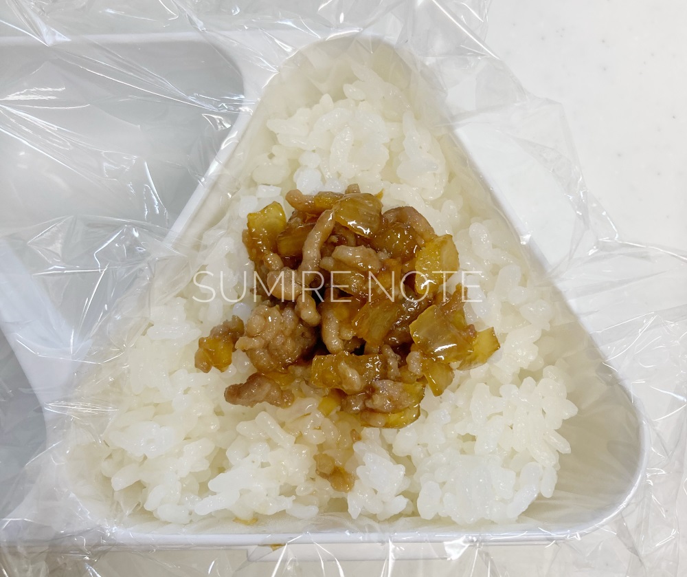 お好みの具を入れる