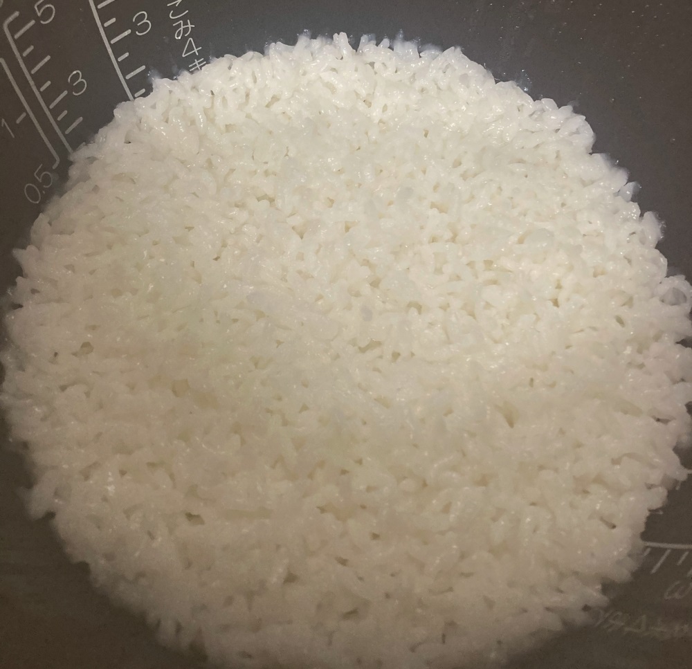 炊飯直後のカルローズ米